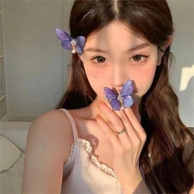不合时宜的喜剧